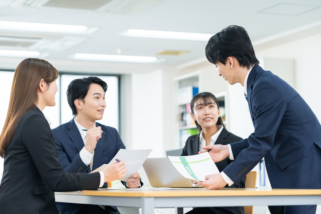 採用情報