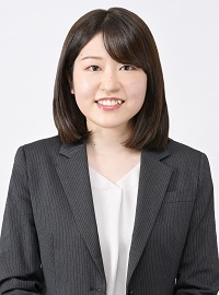 倉石 佳奈