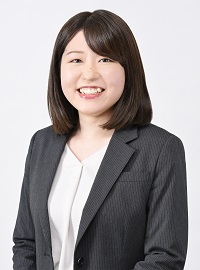 倉石 佳奈
