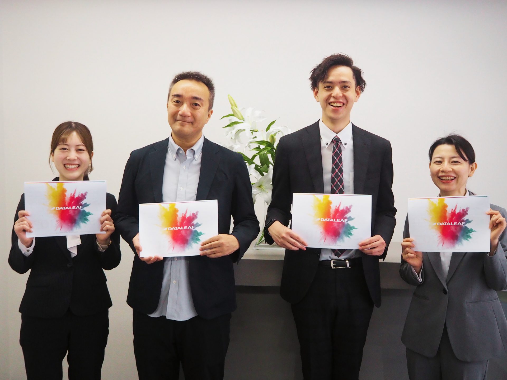 株式会社データリーフ様